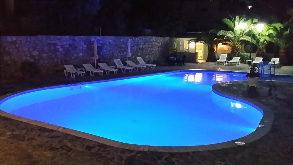 Ενοικιαζόμενα Διαμερίσματα Ηλίας Panormos  Εξωτερικό φωτογραφία
