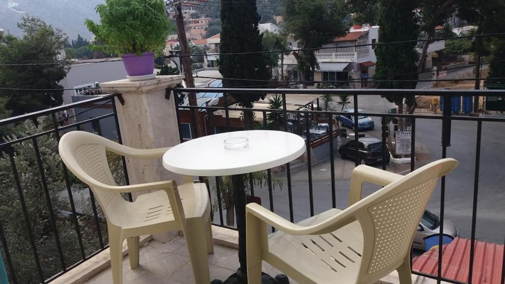 Ενοικιαζόμενα Διαμερίσματα Ηλίας Panormos  Εξωτερικό φωτογραφία
